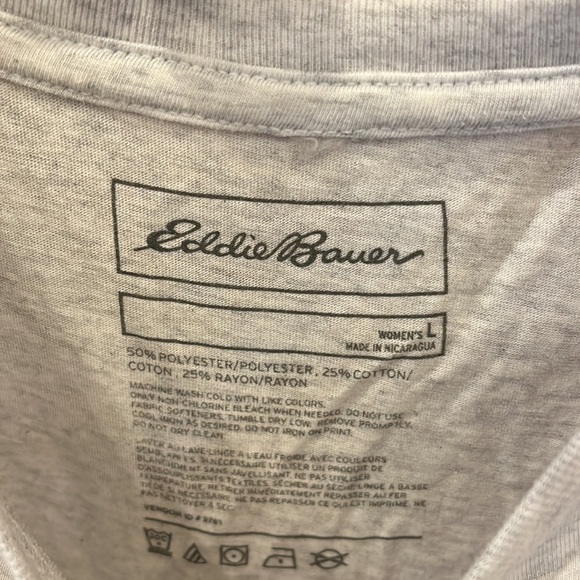 Eddie Bauer, women’s size L t-shirt, color grey with tree pattern - Picture 3 of 4